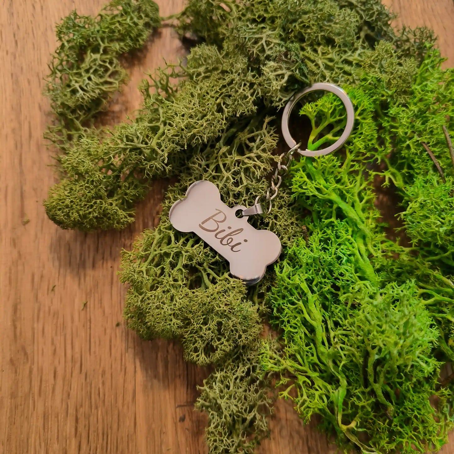 Hondenbot sleutelhanger met naam