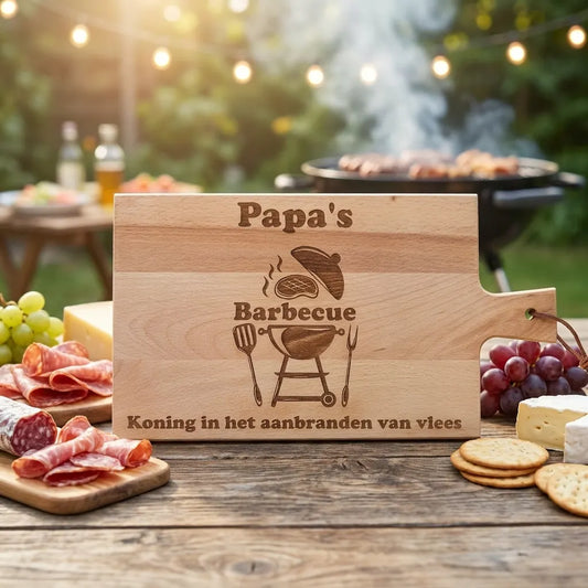 Borrelplank met gravering speciaal voor vaderdag. De tekst is naar eigen wens samen te stellen