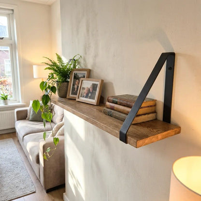Eiken Wandplank met Mat Zwarte Wandbeugels - Inclusief Bevestiging