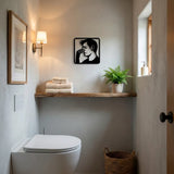 Moderne houten wanddecoratie wc man met hand voor de neus - zwart MDF decoratie kleinste kamertje