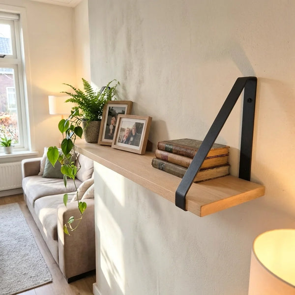 Beuken Wandplank met Mat Zwarte Wandbeugels - Inclusief Bevestiging