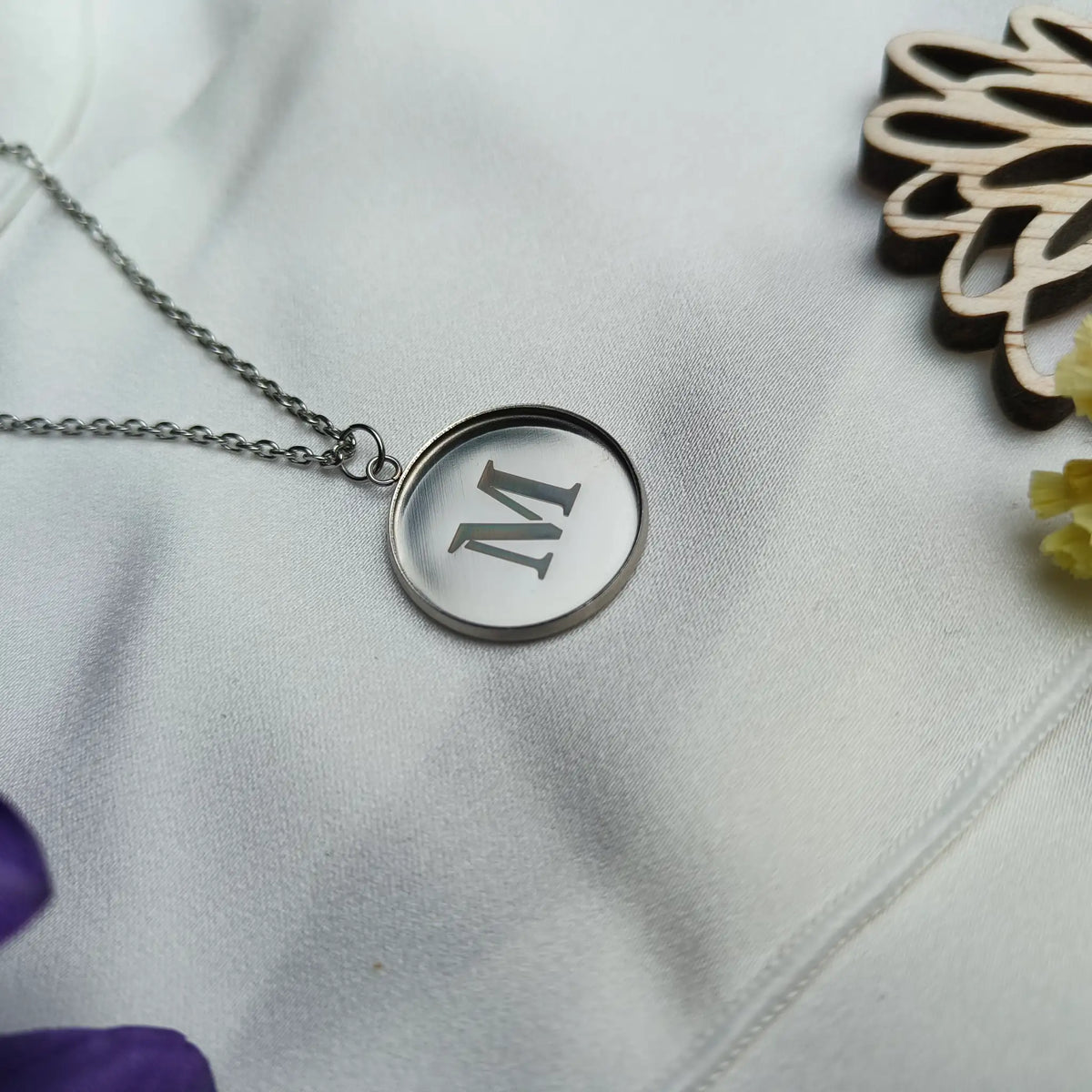 Ketting - Silv'r Medallion - Stainless Steel |  Gepersonaliseerd met Letter